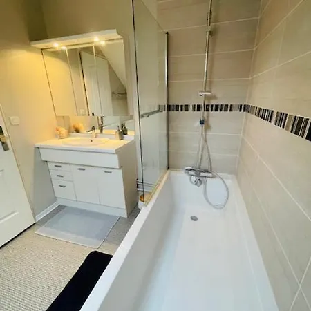 Le Duplex - Hyper Centre-ville - 6 Voyageurs *